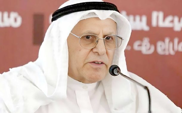 النظام الخليفي يصادر كتاب وزيره الأسبق الذي يروي فضل 