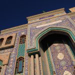 فرض قيود صارمة على شعائر الشيعة وإغلاق بعض الحسينيّات والجوامع في الإمارات