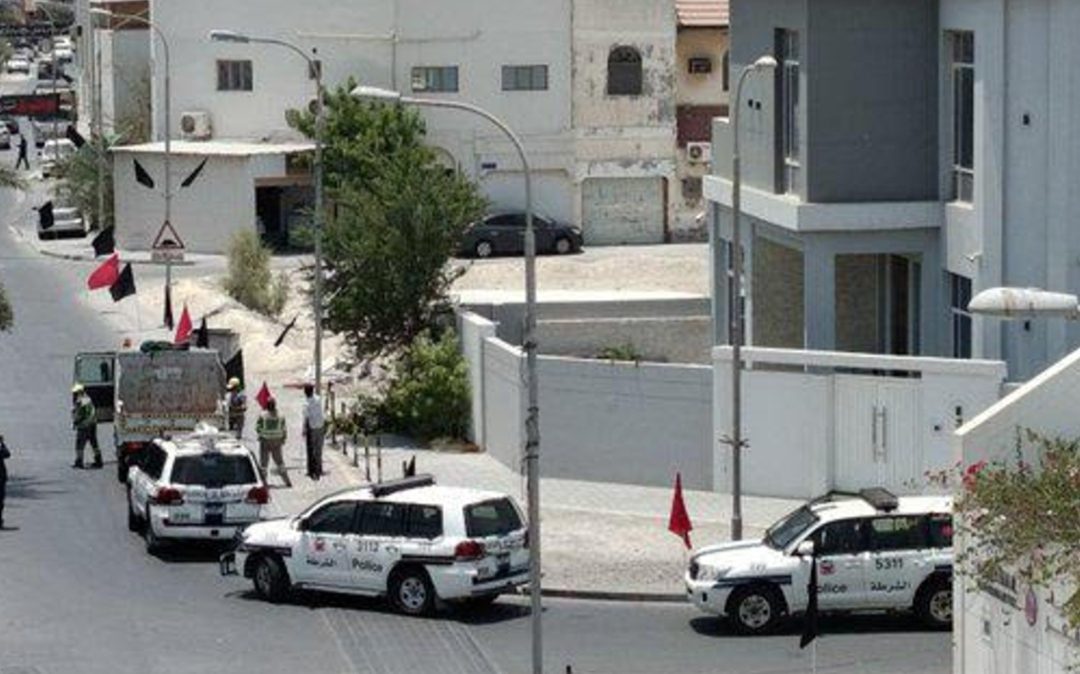 على وقع الاعتقالات المتواصلة.. «حمد» يشيد بنجاح موسم عاشوراء