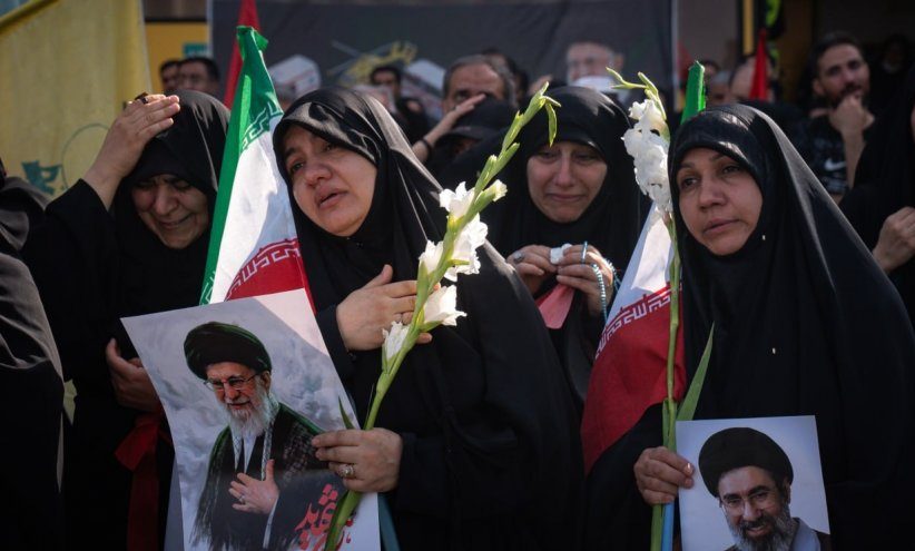 مراسم تشييع السيّد القائد الخامنئيّ تتواصل.. والمشاركون بالملايين
