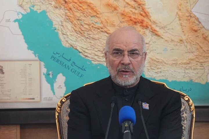 إيران: زيارة وزير الخارجيّة الأمريكيّ للبحرين هدفها تقويض مذكرة التّفاهم