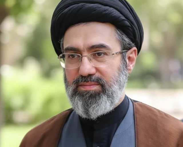 بيان قائد الثورة الإسلاميّة «السيّد مجتبى الخامنئي» حول تشييع «إمام المستضعفين» وتبيين القضايا المهمّة في البلاد