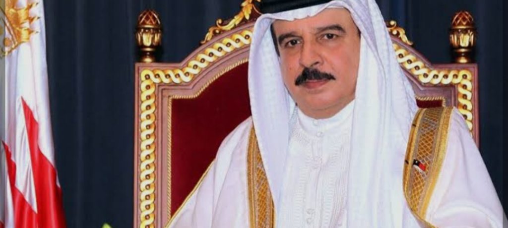 التحليل السياسيّ (13) الطاغية الغارق في الخليج: مأزق الخيارات المركّبة.. هل يفلح آل خليفة في الوصول إلى طوق النجاة من الأمواج المتلاطمة؟