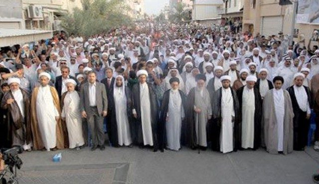 قوى المعارضة: النظام في البحرين يلعب بالنار ويطلق محاكم تفتيش طائفيّة لمحاكمة علماء الشيعة