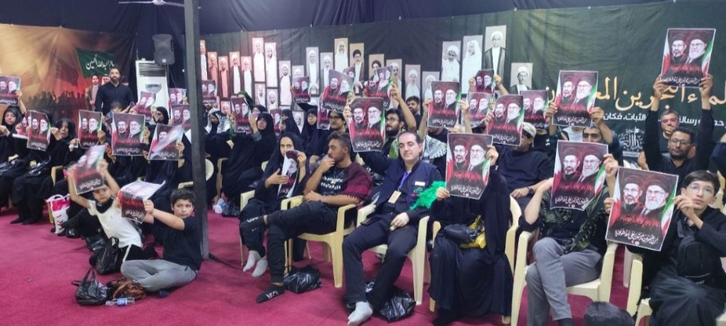حضور حاشد في «معرض شهداء البحرين» خلال زيارة الأربعين
