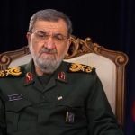 رضائي يحذّر دول المنطقة من الدخول في المغامرات الأمريكيّة