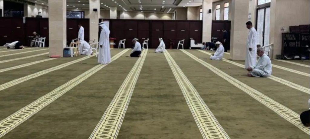 مئة أسبوع وصلاة الجمعة للشيعة في البحرين يمنعها النظام الخليفيّ