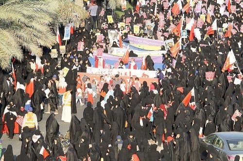 شعب البحرين متمسّك بهويّته.. لا لمنع الشعائر الدينيّة