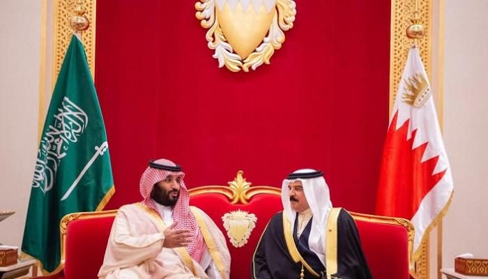 التحليل السياسيّ (24): هجوم سعوديّ على الطاغية حمد.. آل خليفة بين انتحارين: الغضب المتوحّش لآل سعود وابتزاز ابن زايد