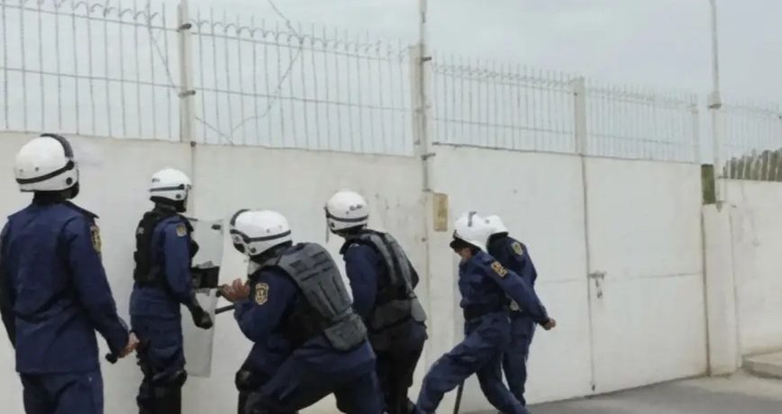 أنباء مقلقة من سجن جوّ.. المرتزقة يقمعون المعتقلين المضربين عن الطعام بدلًا من تلبية مطالبهم